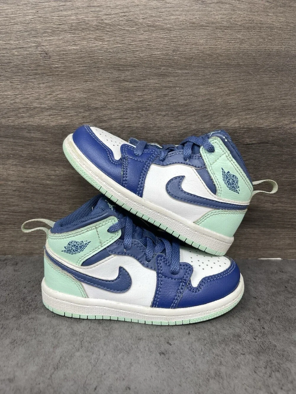 Air Jordan 1 Mid Blue Mint Green Sneakers Kids Size 8C Toddler Nike Retro